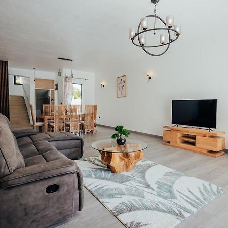 תמרין Two Villas מראה חיצוני תמונה